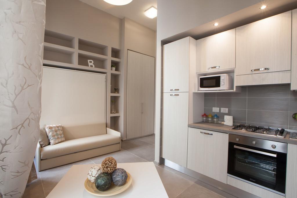 Bovio Prestige Apartments Неаполь Экстерьер фото