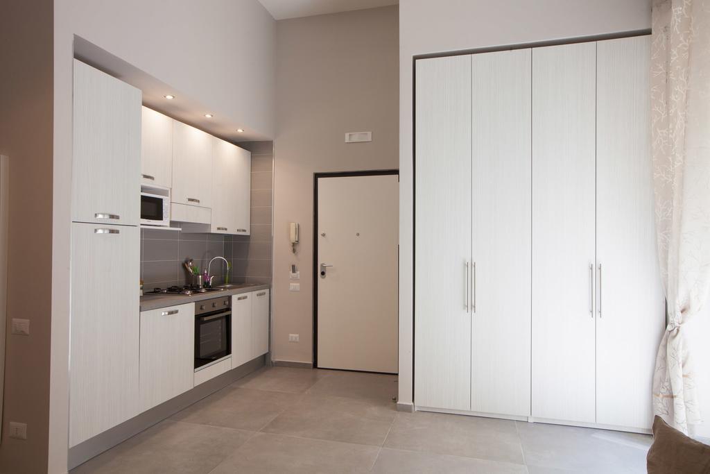 Bovio Prestige Apartments Неаполь Экстерьер фото